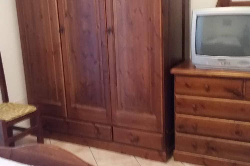 Foto 5 von 27: Pula Mare Villa mit privatem Zugang Lvl Meer.