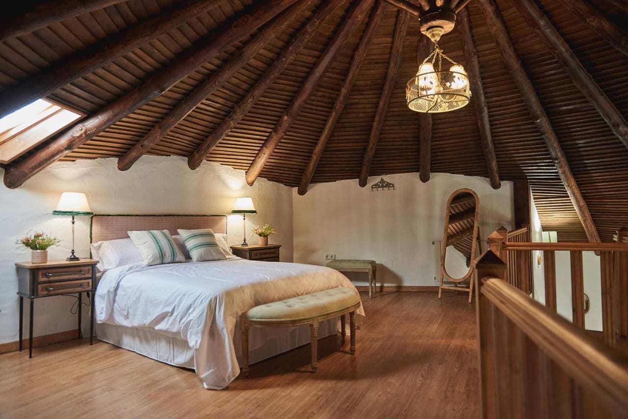 ALOJAMIENTO TURISTICO- AGROTURISMO Dehesa La Pared 1