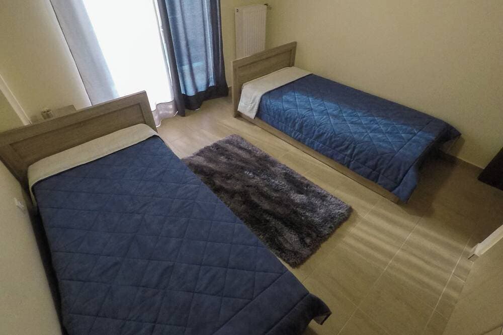 Foto 2 von 14: Athenian Riviera Apartment