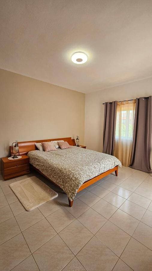 Foto 4 von 14: Double Room with Balcony