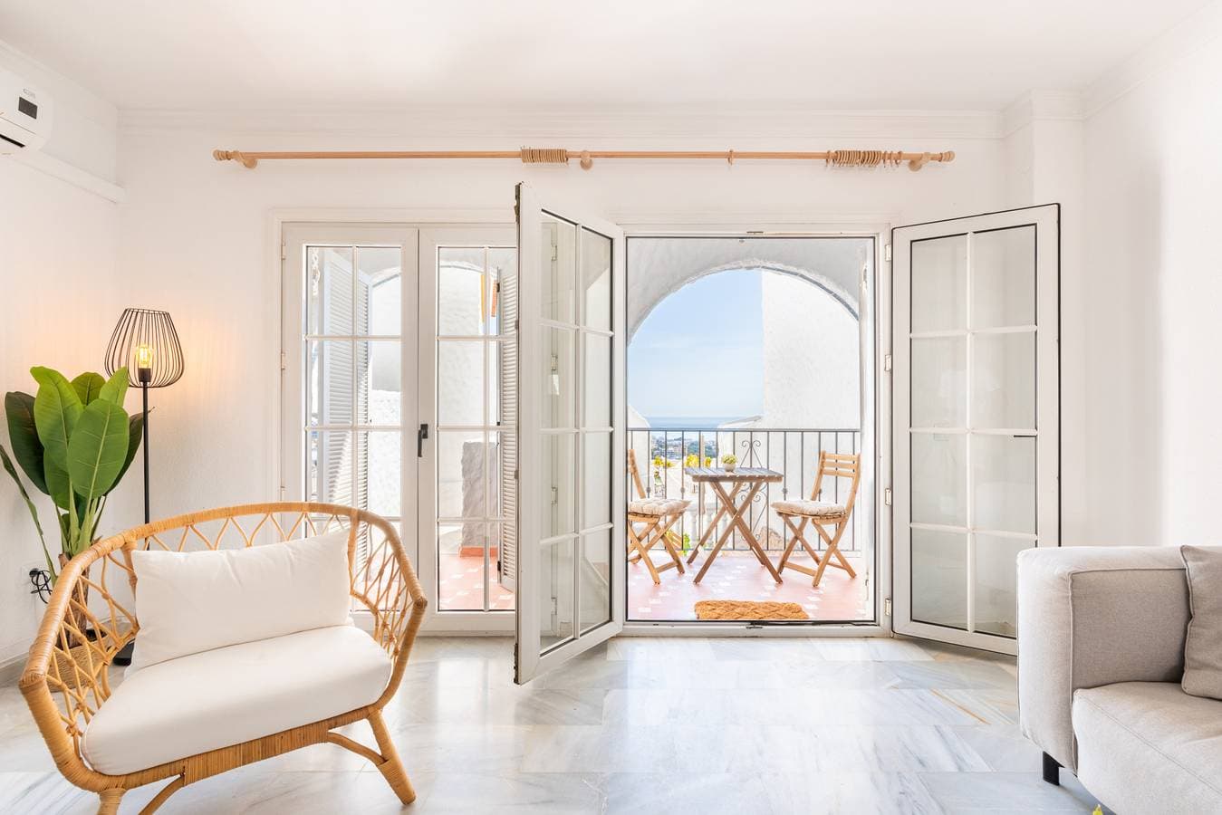 Casa de la Buena Vida  | 3 Bedroom Townhouse with Sea View 1