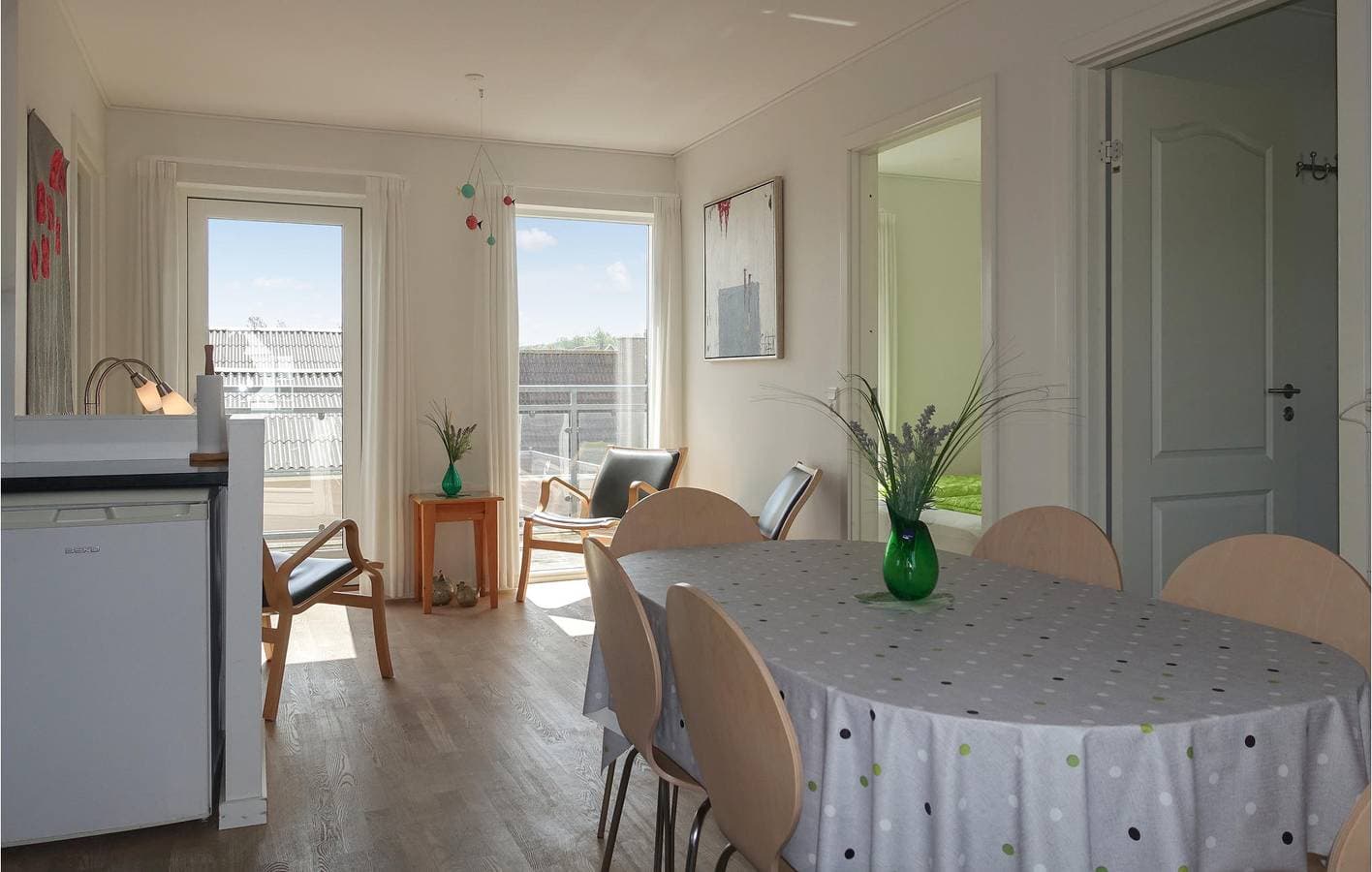 Foto 13 von 19: Ferienwohnung für 4 Personen mit Terrasse