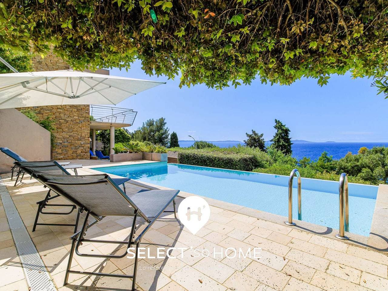 Foto 9 von 9: T2 Wohnung in Lavandou mit privatem Pool und großer Terrasse
