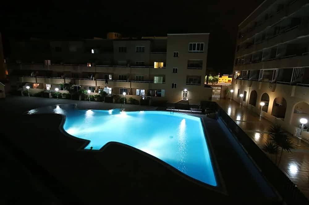 Foto 13 von 14: Apartment am Strand mit Parkplatz, Pool, kostenlosem WLAN, Meerblick, sonniger Balkon