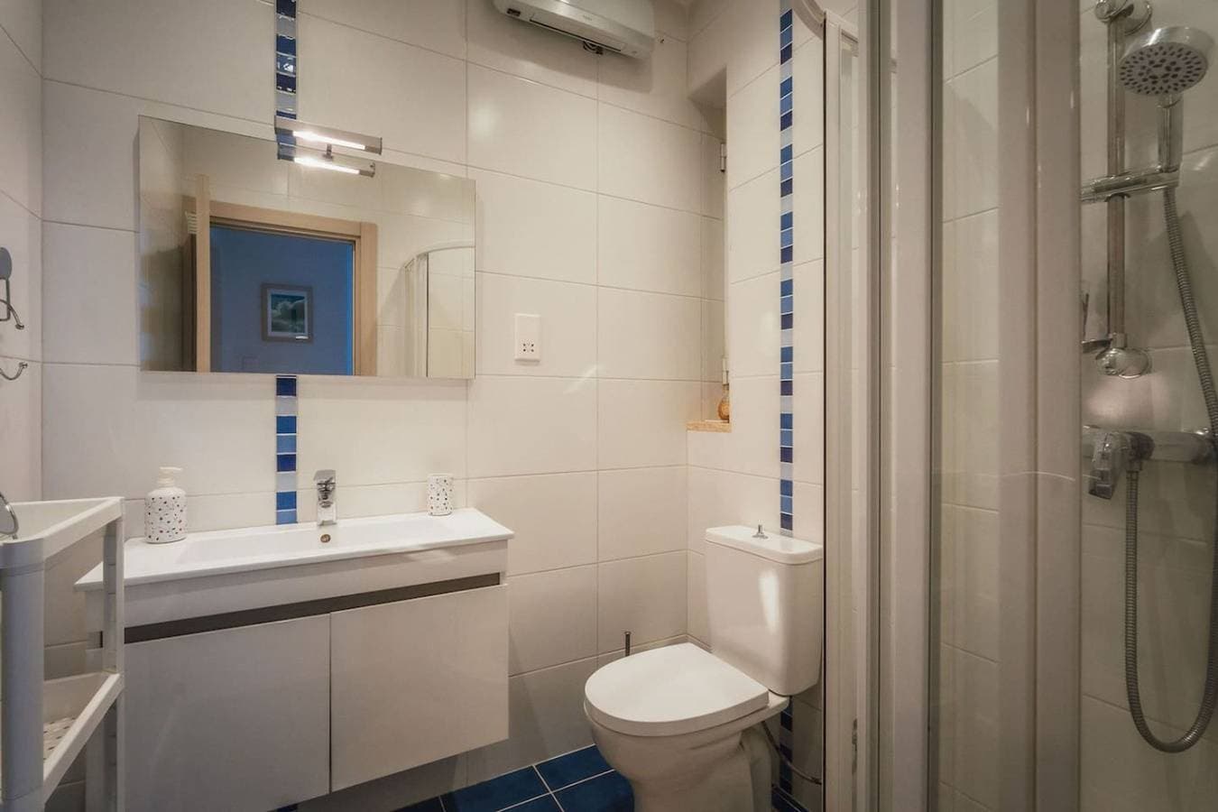 Foto 7 von 42: Ferienwohnung für 4 Personen mit Garten