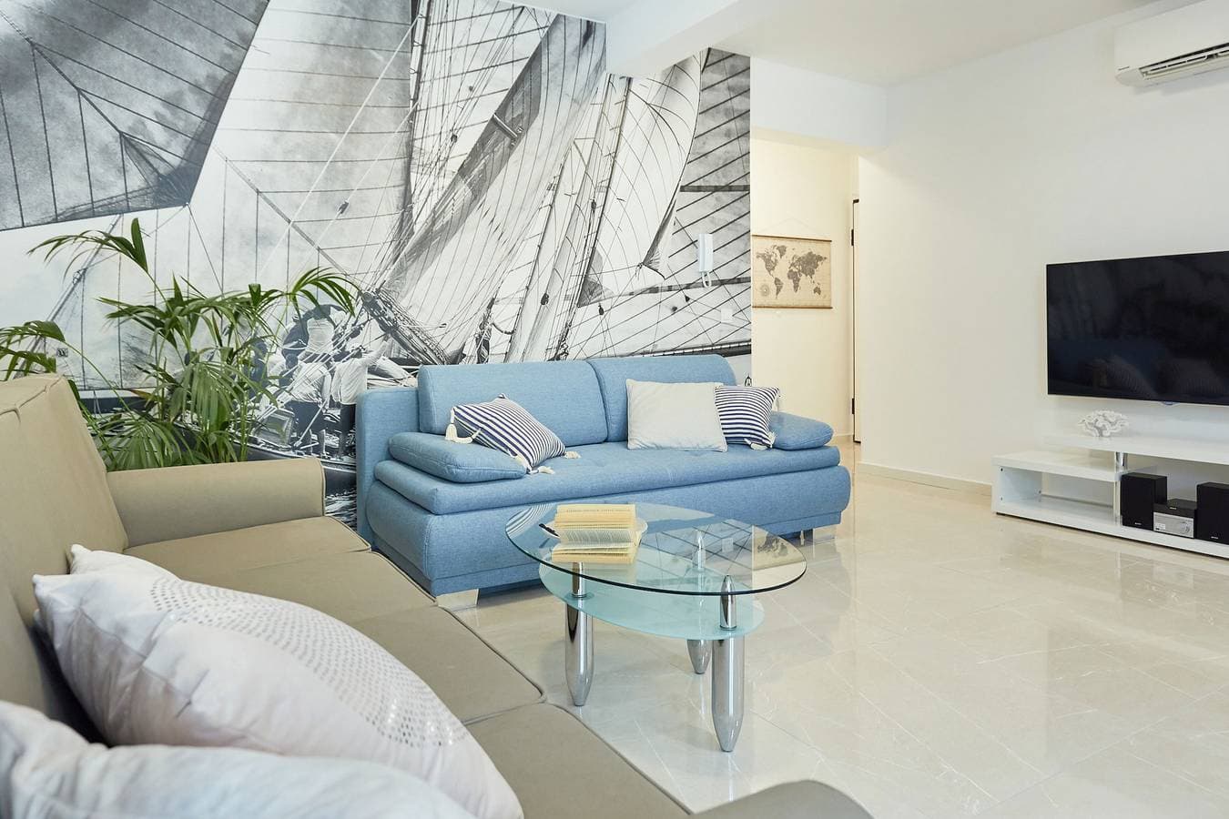 Foto 8 von 32: Ferienwohnung für 4 Personen mit Balkon