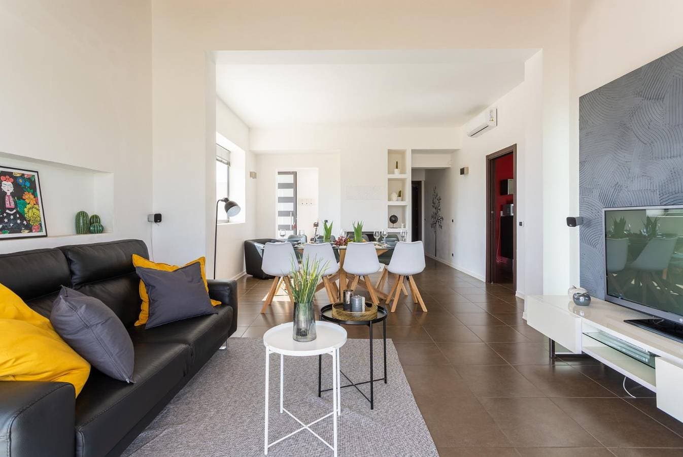 Foto 13 von 43: Villa für 8 Personen mit Garten