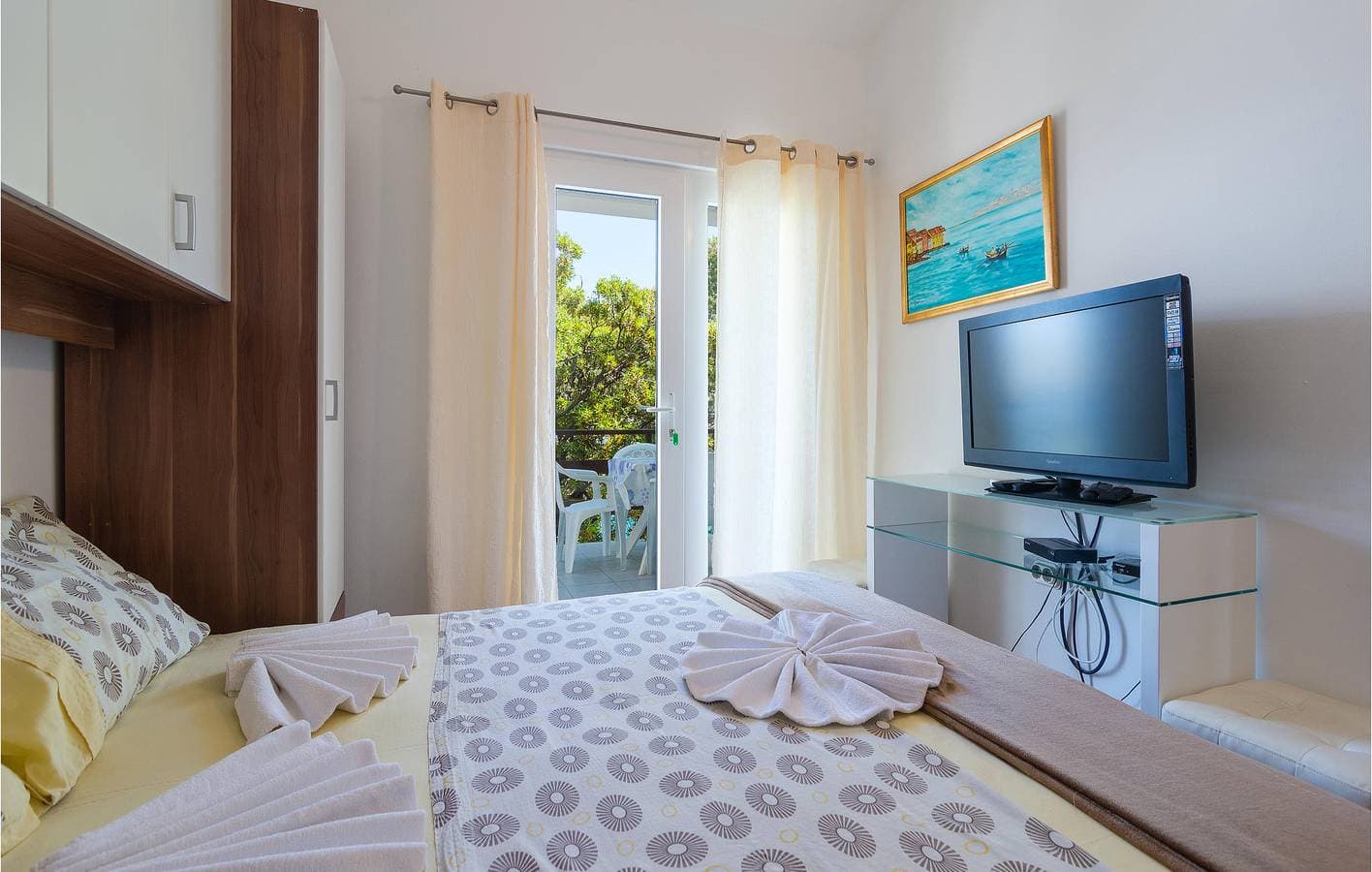 Foto 13 von 25: Urlaub am Meer: Gemütliche Ferienwohnung mit Terrasse und WLAN, nur 100 m von der Küste entfernt!