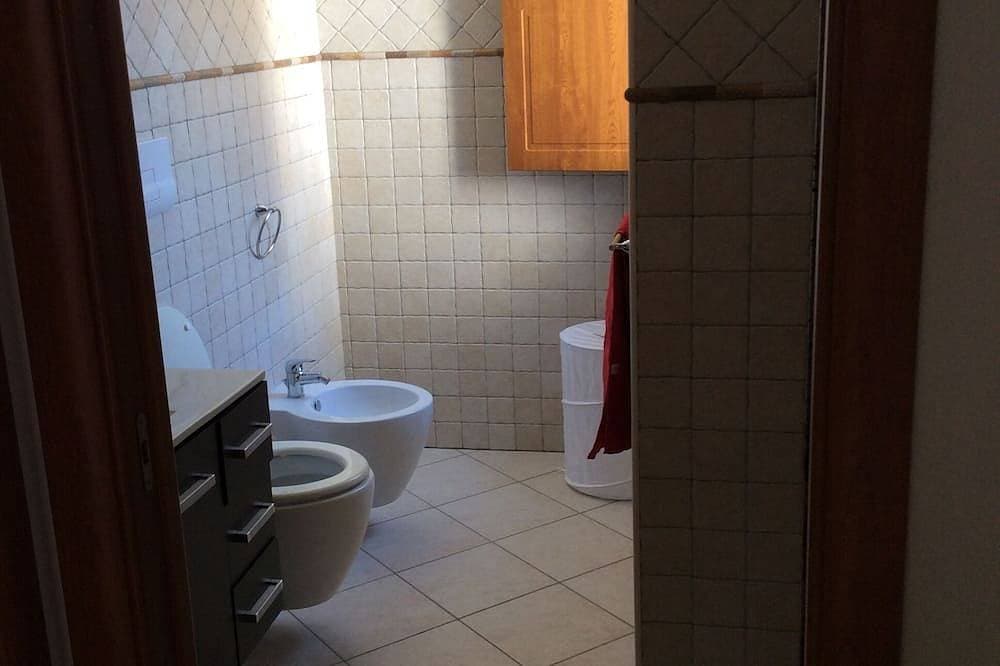 Foto 4 von 25: Wohnung in Cala Gonone, Meerblick, sehr zentral !!
