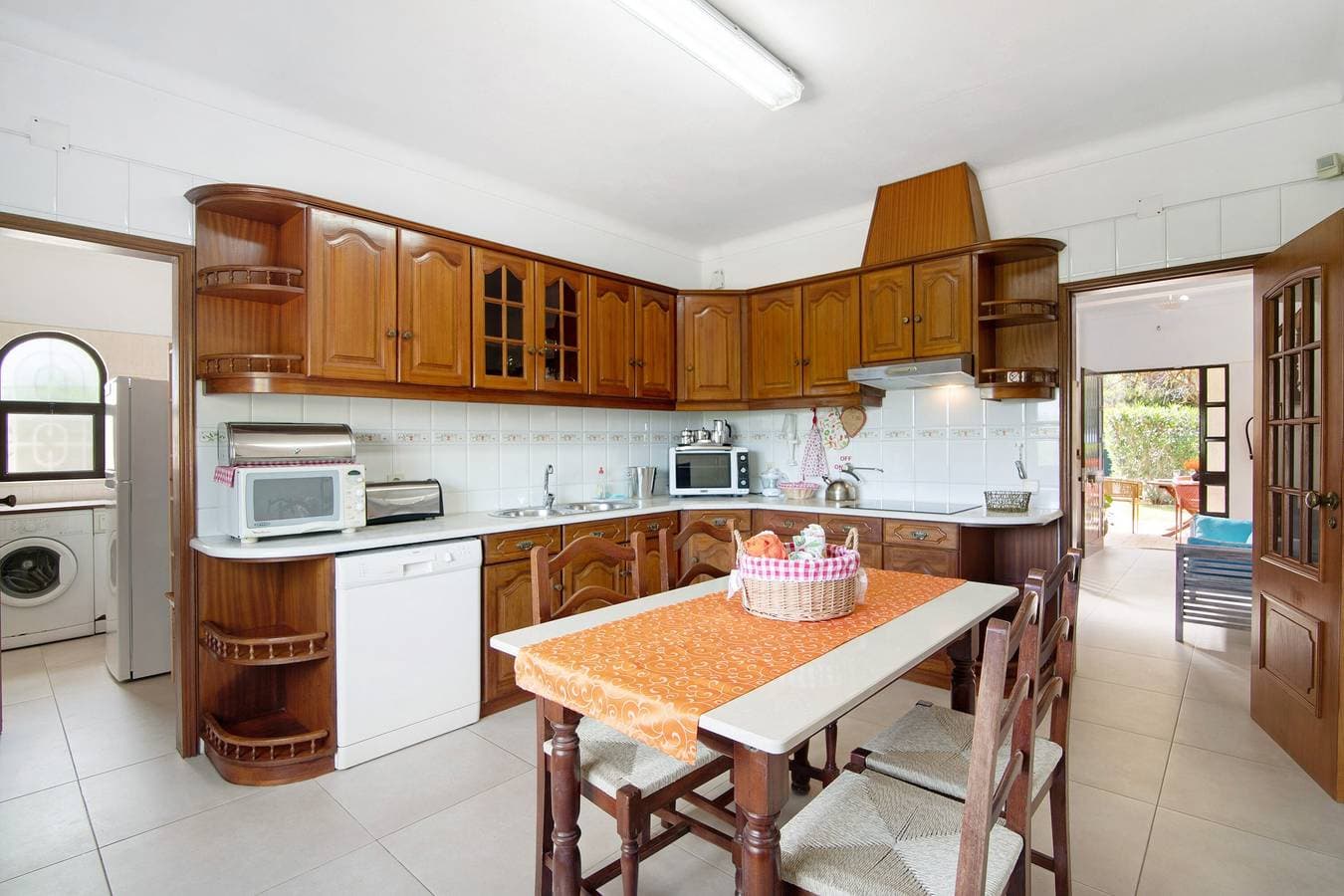 Foto 9 von 30: Villa 'Casa Da Oliveira' mit privatem Pool, WLAN und Klimaanlage