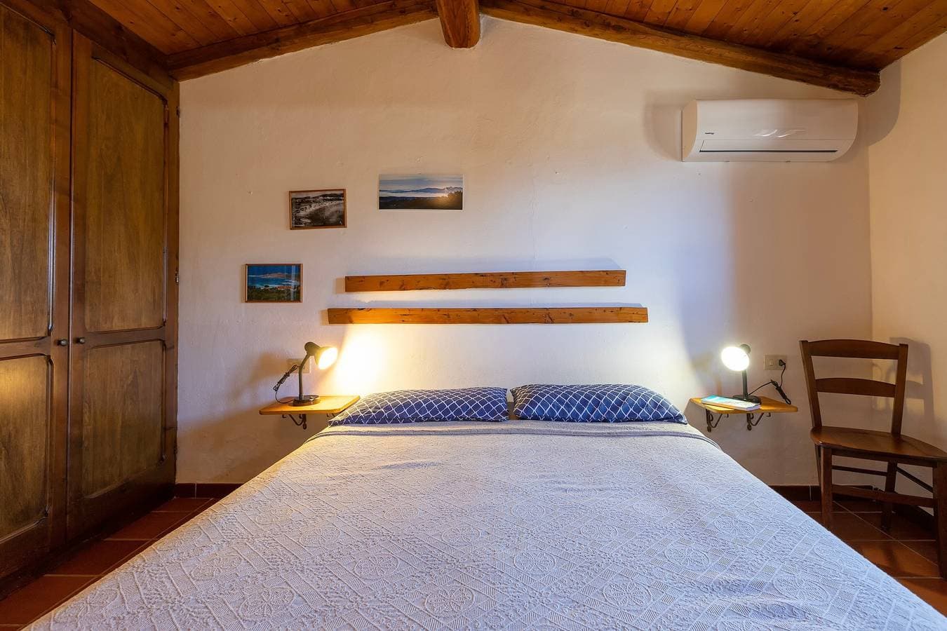 Foto 13 von 27: Ferienwohnung 'Rustico' mit Meerblick, privater Terrasse und Klimaanlage
