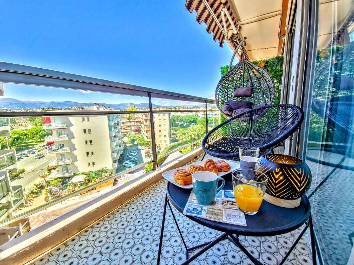 Beachfront - Panoramic View - Balkony - AC 1