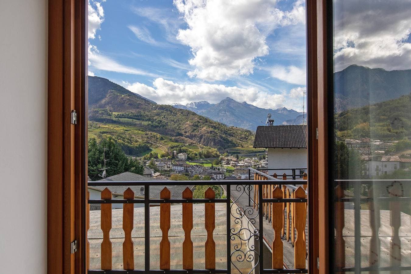 Foto 12 von 25: Ferienwohnung 'Il Borgo' mit Bergblick, privater Terrasse und WLAN