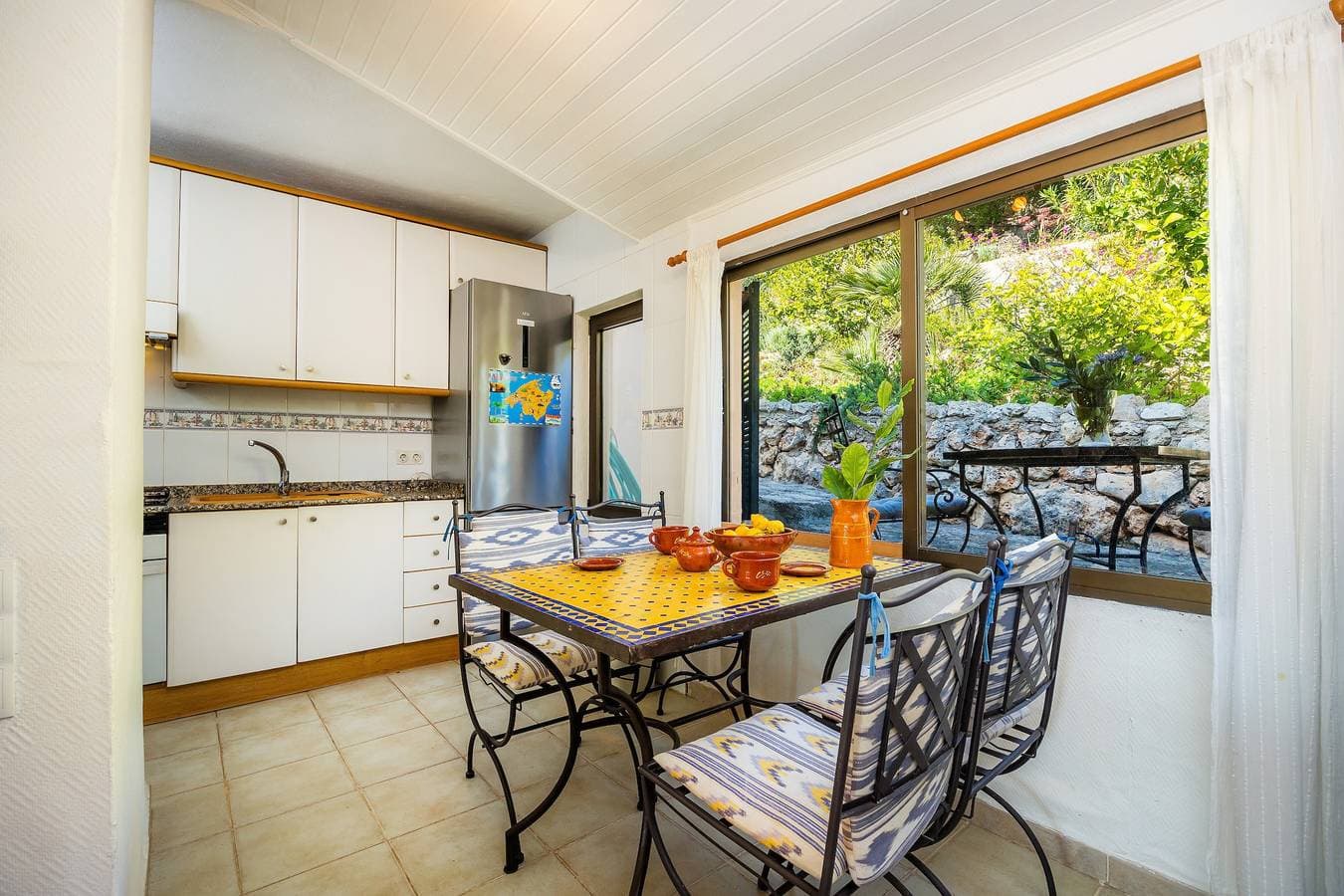 Foto 11 von 37: Ferienhaus "Strandfinca Cala Romantica" mit Meerblick, Privatem Garten und WLAN