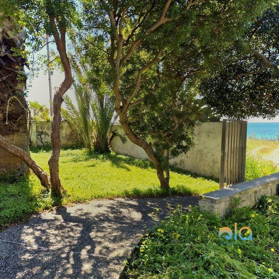 Foto 4 von 34: Three-Bedroom Holiday Home