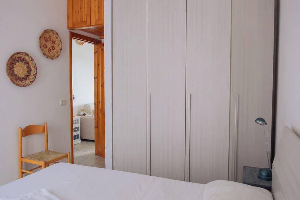 Foto 4 von 29: BouganVilla - Two-room apartment with sea view in Badesi