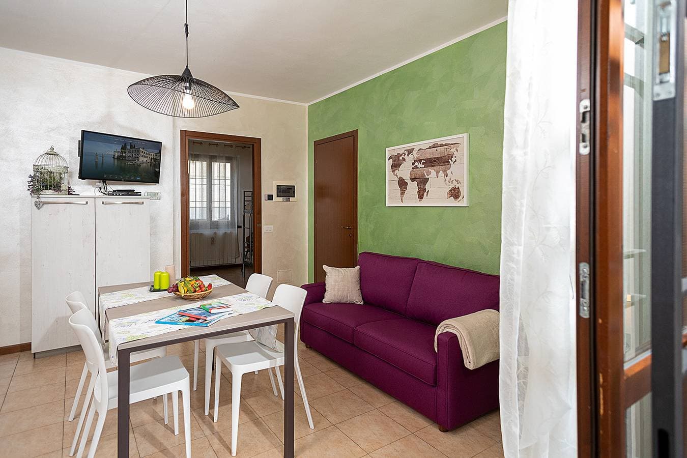 Foto 11 von 34: Regarda - L'Archetto Wohnung mit privat Garten, WLan, Pool