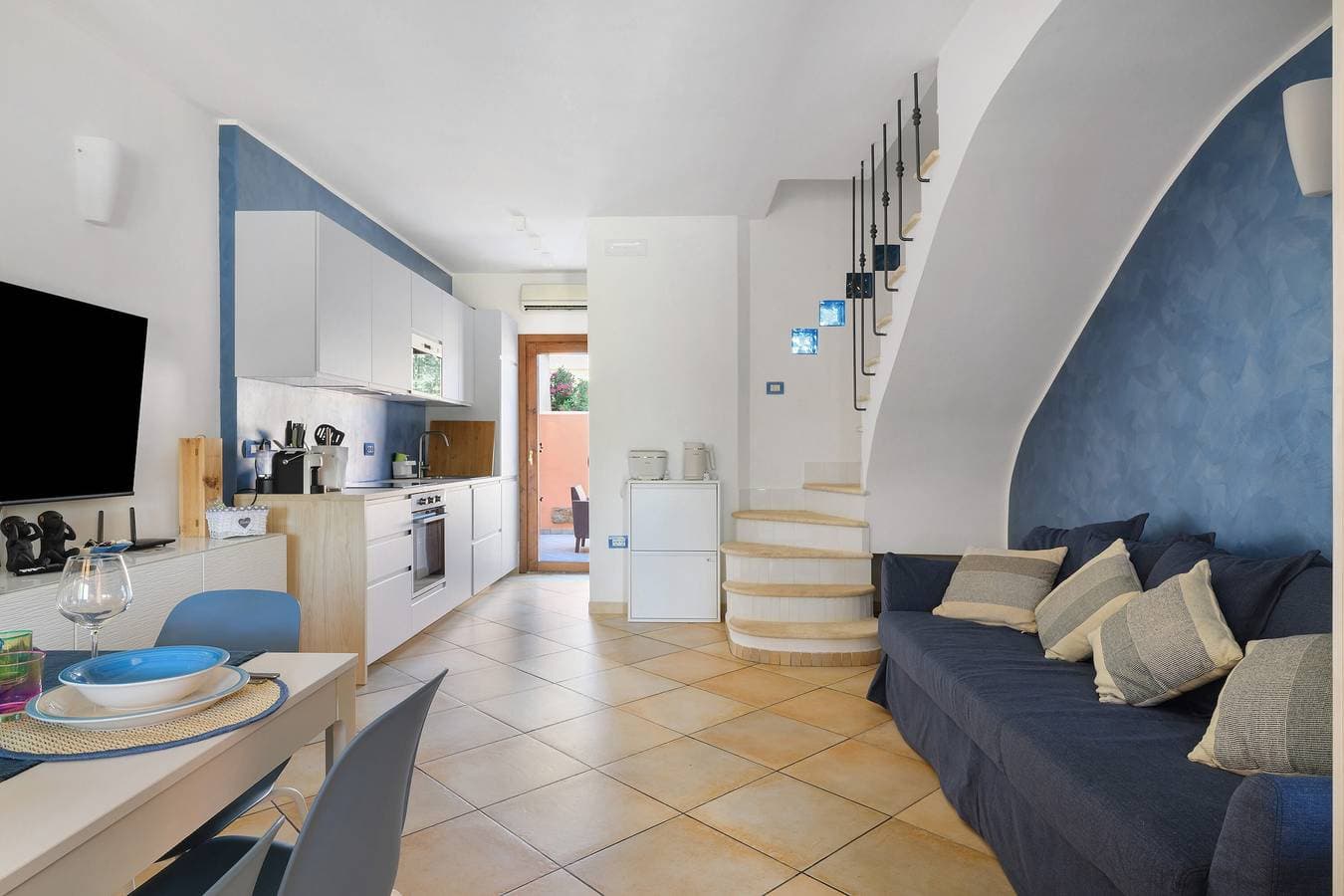 Foto 7 von 31: Ferienhaus 'Villa Aurora Tortolì' mit Balkon, WLAN und Klimaanlage