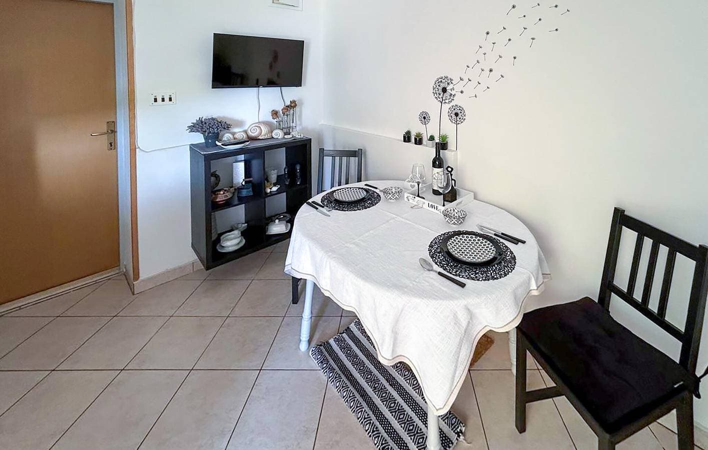 Foto 4 von 18: Gemütliche Ferienwohnung mit Terrasse, WLAN und Parkplatz, 900 m vom Strand entfernt