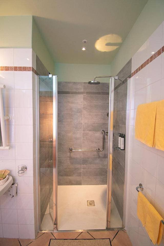Foto 9 von 17: Standard King Room