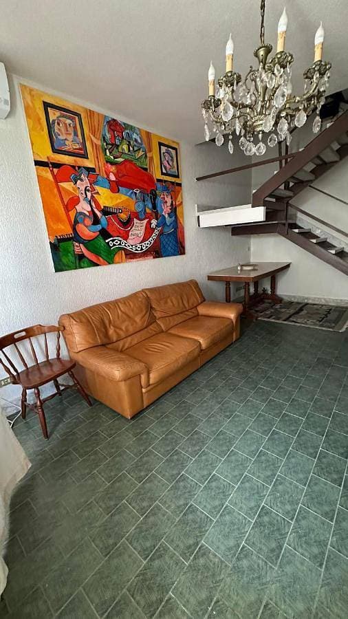 Foto 2 von 50: Three-Bedroom Apartment with Sea View
