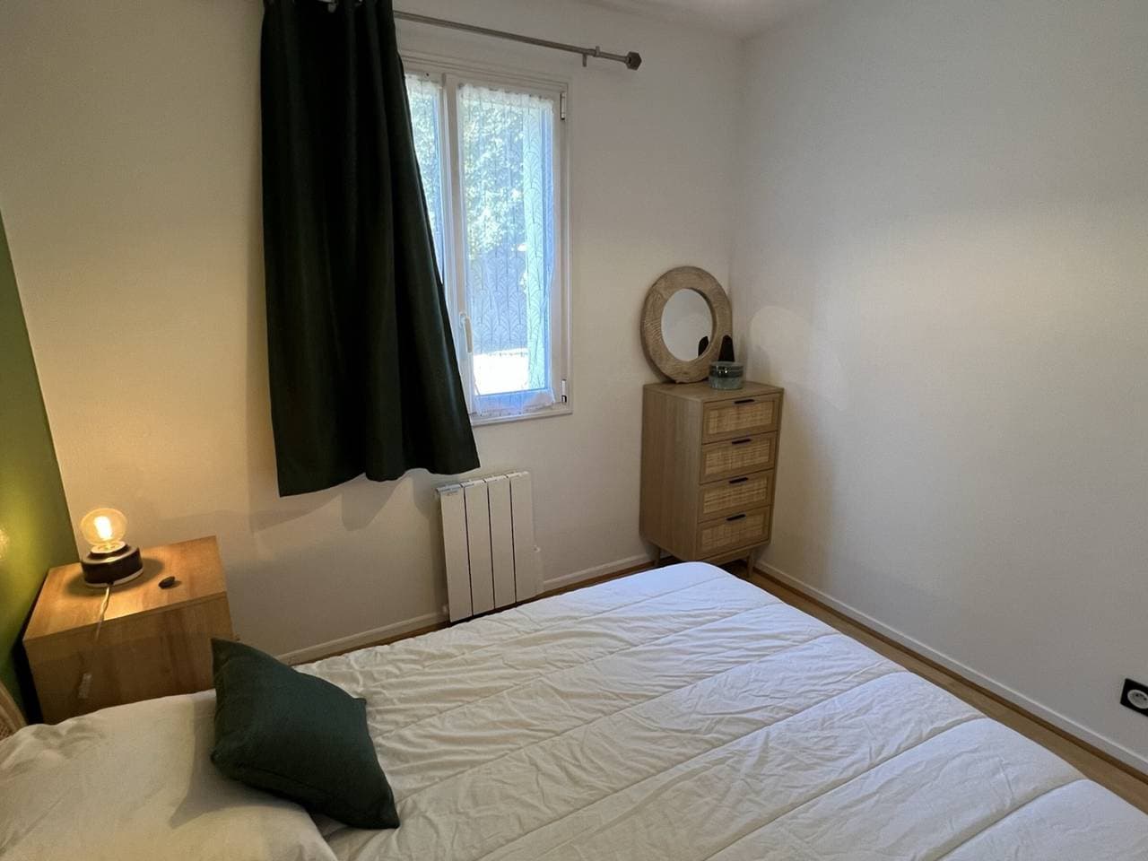Foto 8 von 10: Zentrumnahes 2-Zimmer-Apartment mit Garten, Parkplatz und Internet