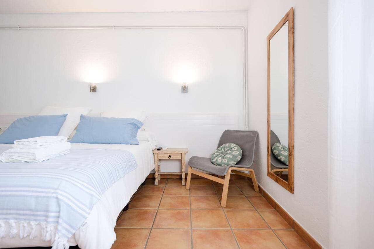 Foto 7 von 8: Double Room with Private Bathroom