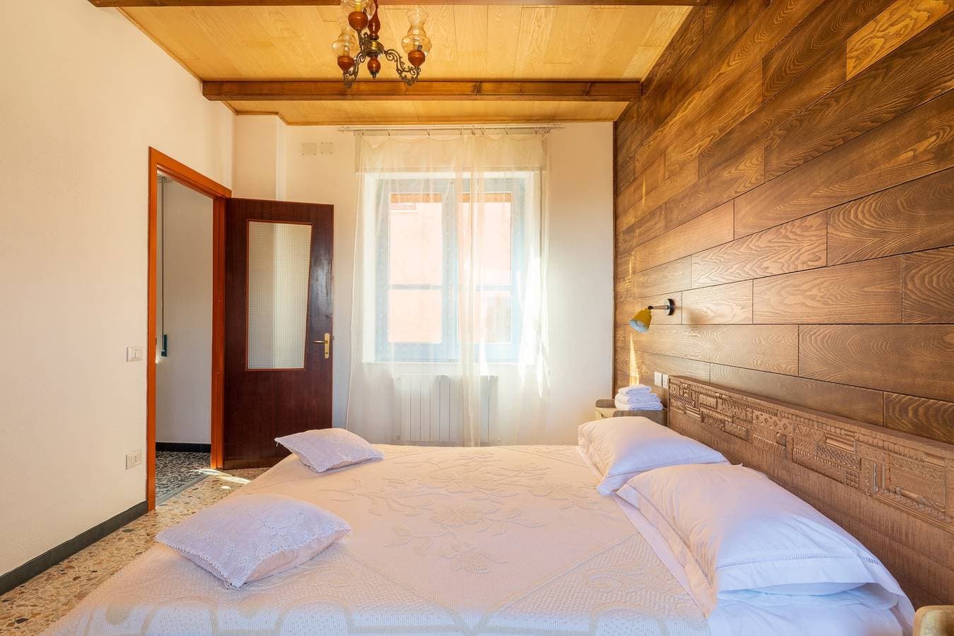 Foto 13 von 45: Ferienhaus 'Sa Omu 'Eccia' mit Meerblick und privater Terrasse