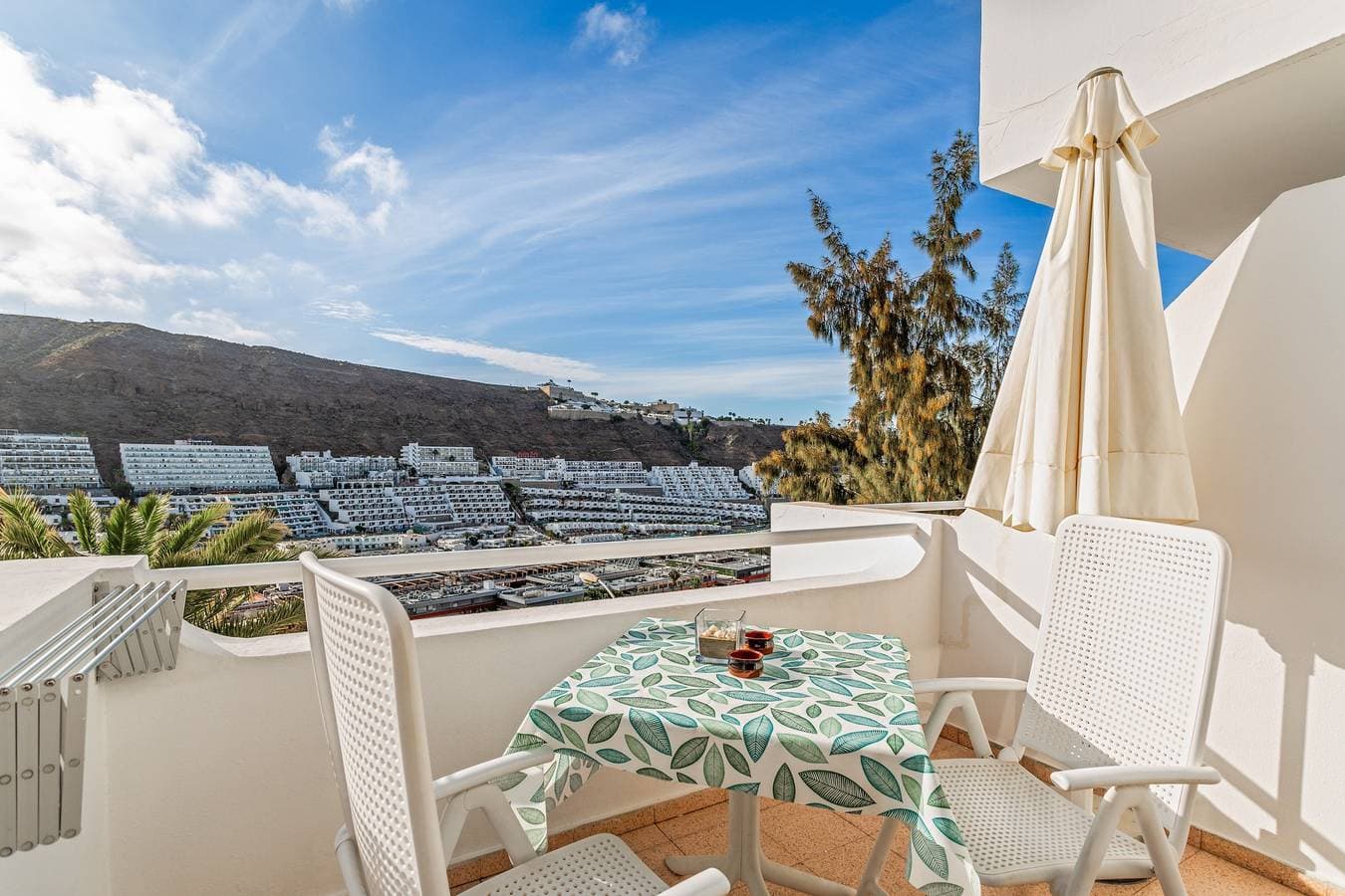 Foto 3 von 25: Ferienwohnung 'Casita Blanca' mit Meerblick, Gemeinschaftspool und WLAN