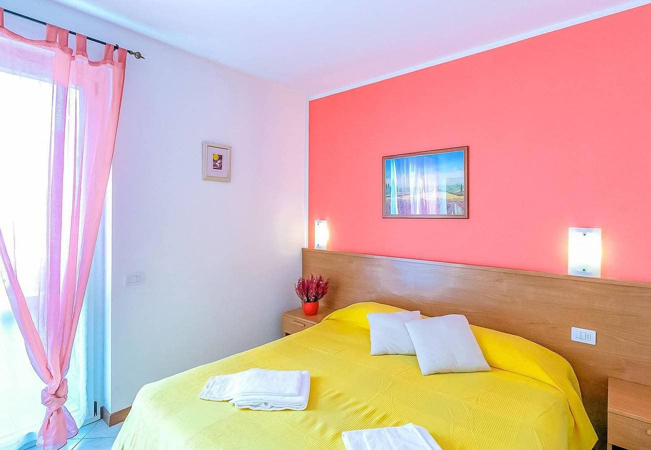 Foto 11 von 32: Collina Pera Ferienwohnung mit Pool