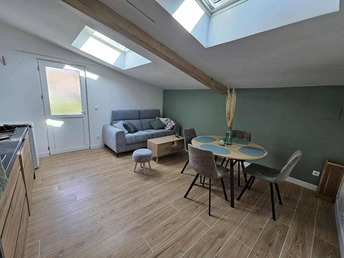 Foto 4 von 11: One-Bedroom House