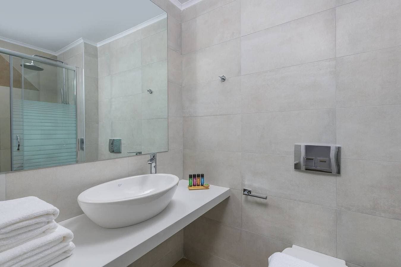 Foto 11 von 27: Villa für 6 Personen mit Balkon