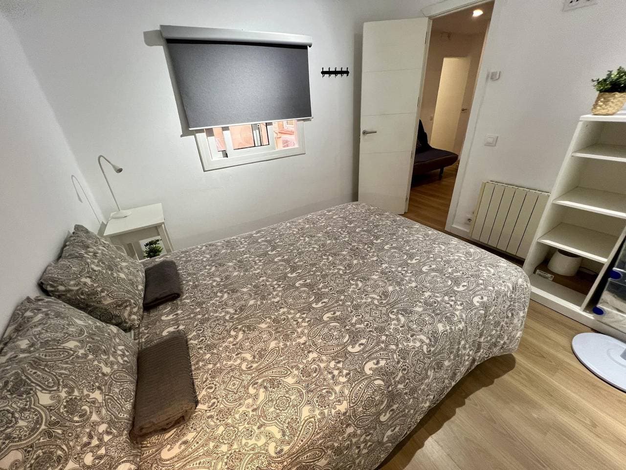 Foto 8 von 12: Modernes Apartment mit AC, WiFi & Küche 400m vom Stadtzentrum entfernt