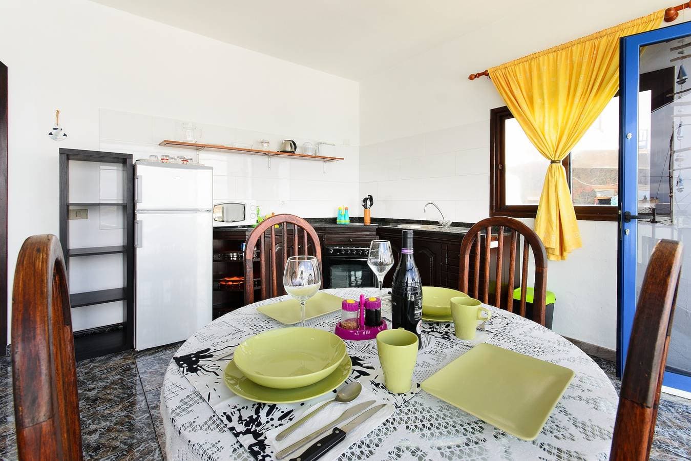 Foto 10 von 26: Ferienhaus mit WLAN, Balkon und herrlichem Ausblick