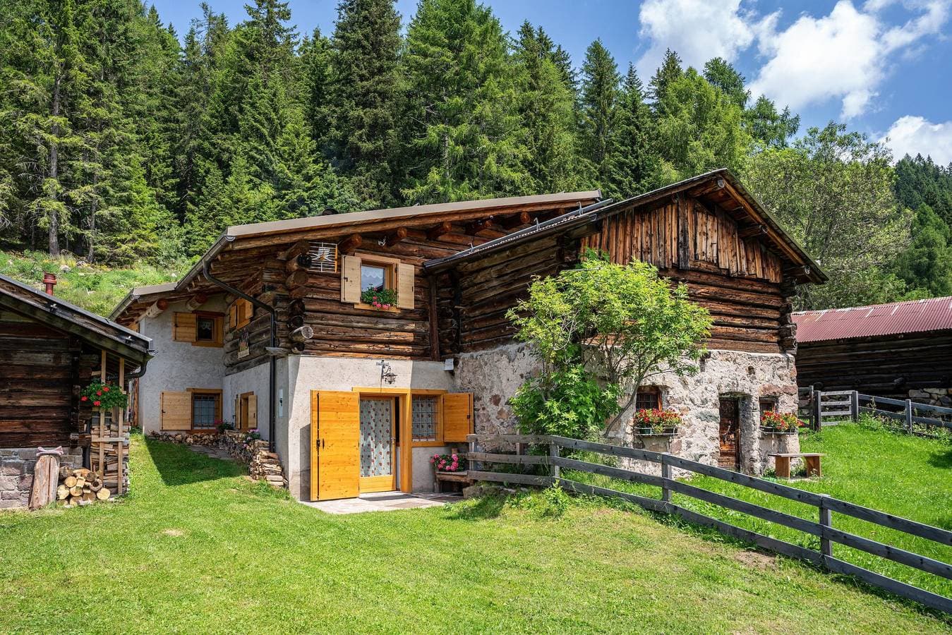 Baita Naibiz Val d Mòcheni Trentino 1