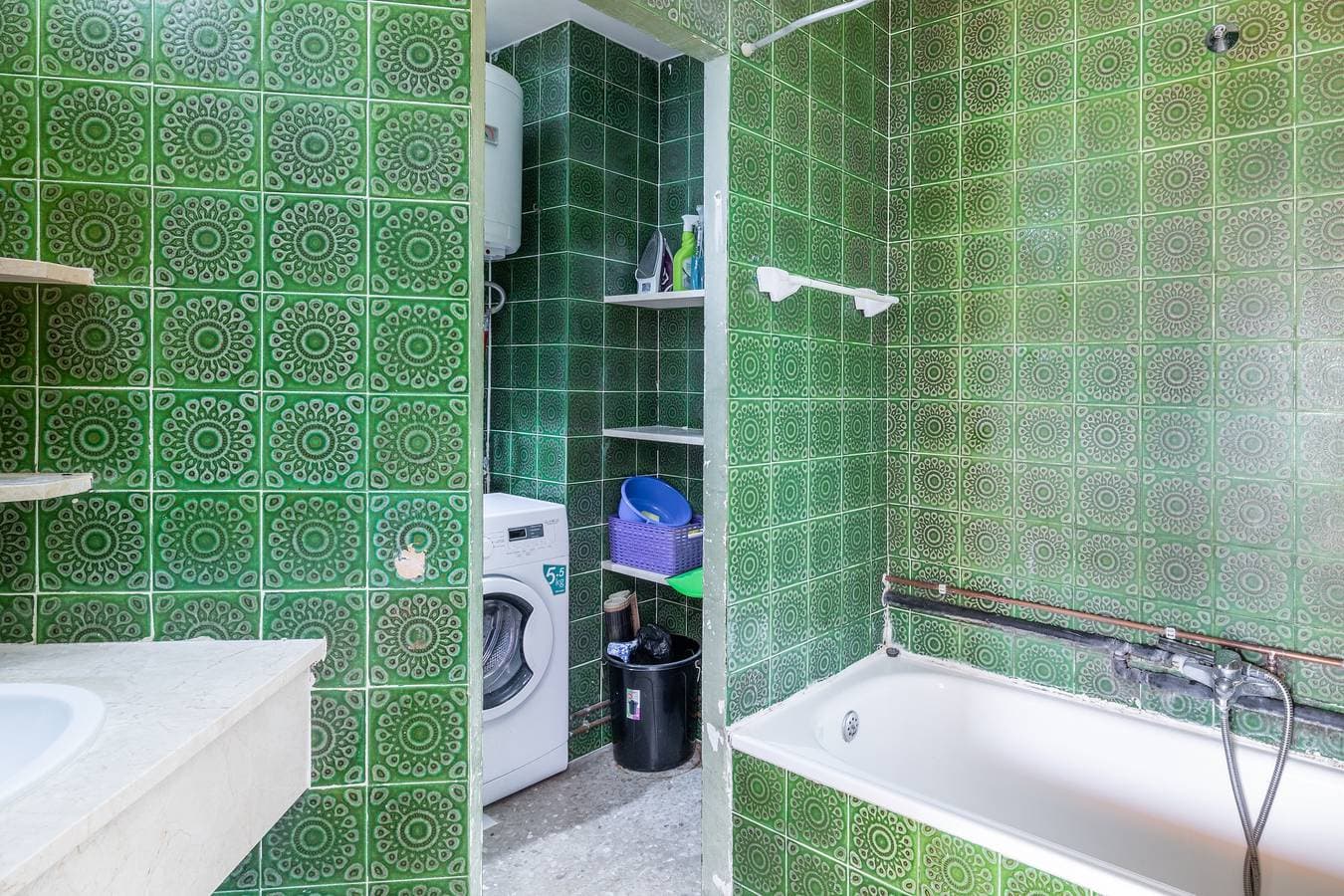 Foto 10 von 22: Studio-Apartment 'Calpe Primera Linea' mit Gemeinschaftspool, Balkon und WLAN