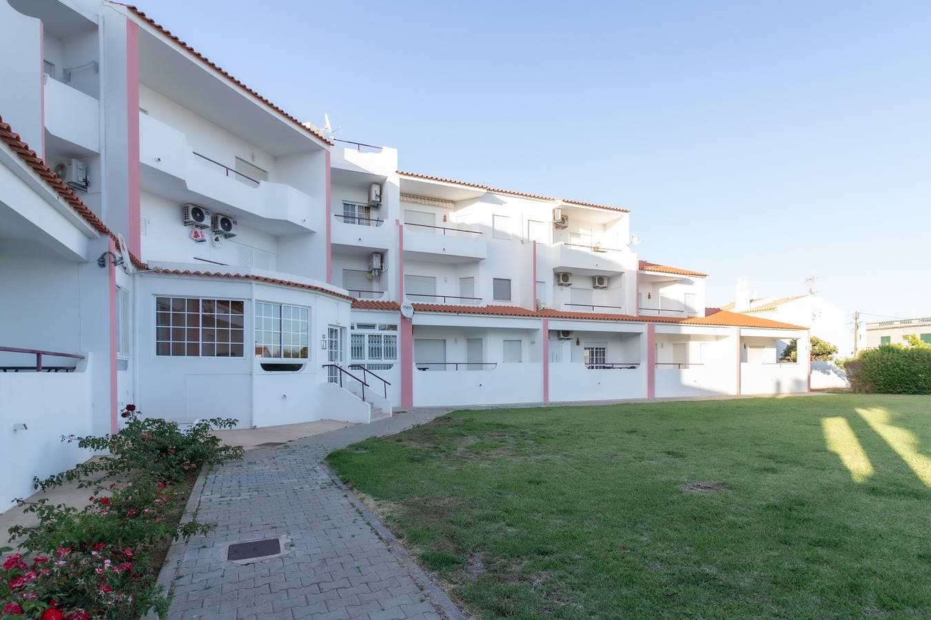 Foto 13 von 25: Ferienwohnung 'Lota Praia 2' mit Balkon und Klimaanlage