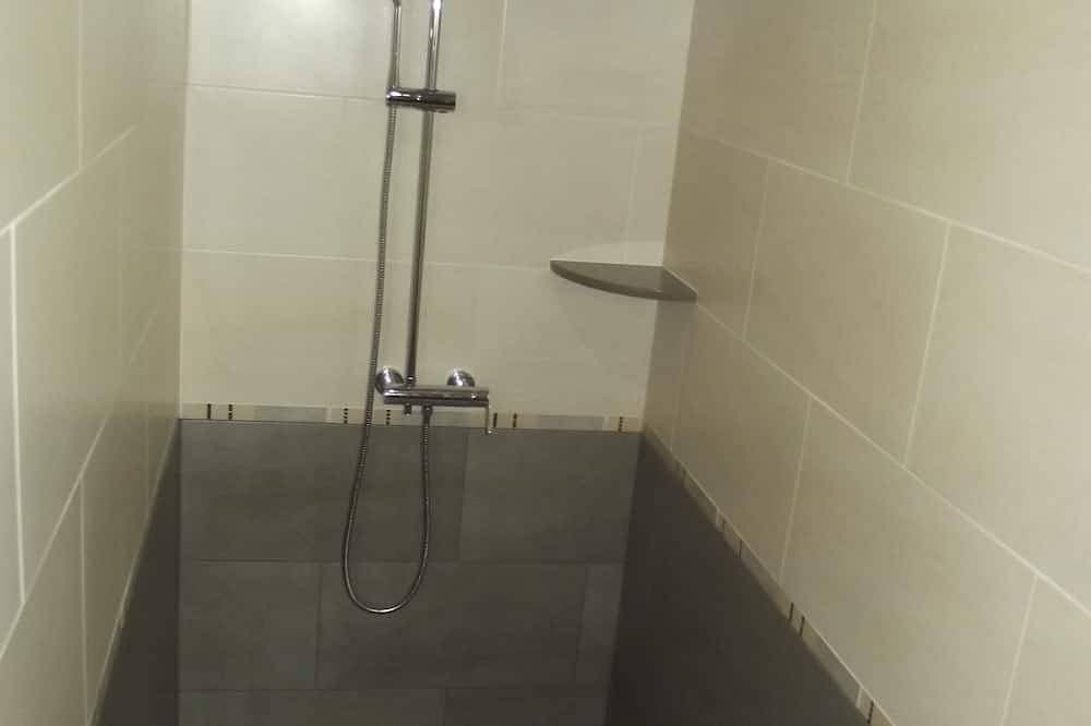 Foto 11 von 29: Komplett renovierte Villa mit privatem Pool, Solarium und Grill