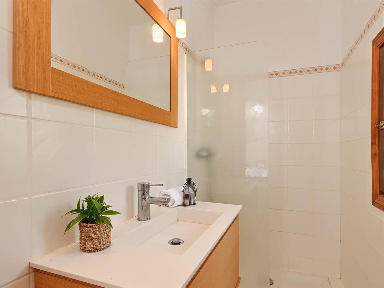 Foto 13 von 31: Villa mit Privatpool, Meerblick - 6 Pers.