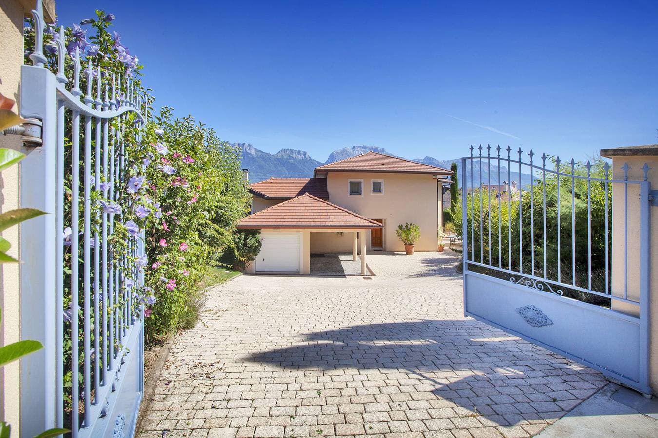 Foto 3 von 20: Ferienhaus für 8 Personen mit Seeblick