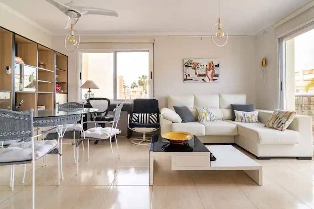 Foto 8 von 30: Wunderschöne Wohnung Fkk 3 Zimmer Vera Playa  mit eigenem Parkplatz