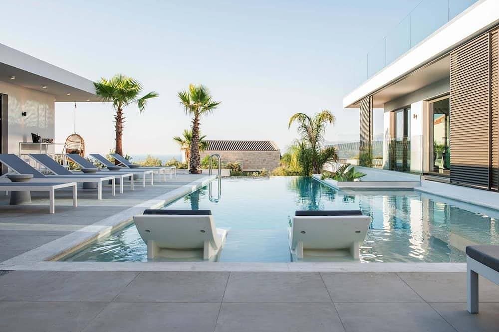 Villa Lydia ,two pools, indoor heated pool , sea view 1