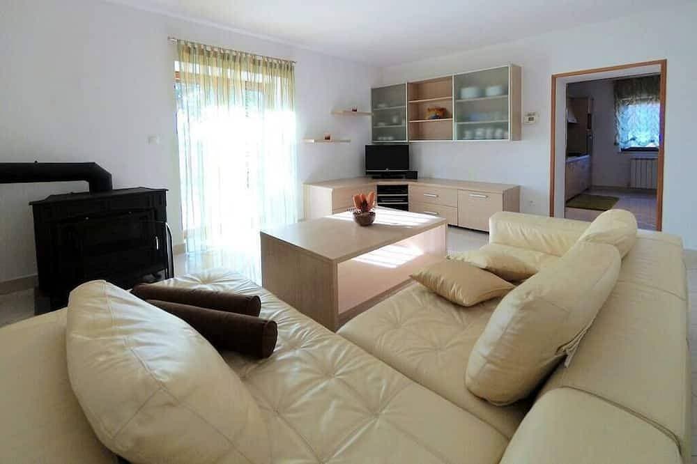 Foto 8 von 22: Ferienwohnung mit Pool für 5 Personen