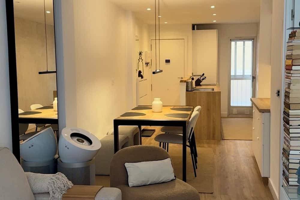 Central Alicante Apart | Walk to the Beach 1