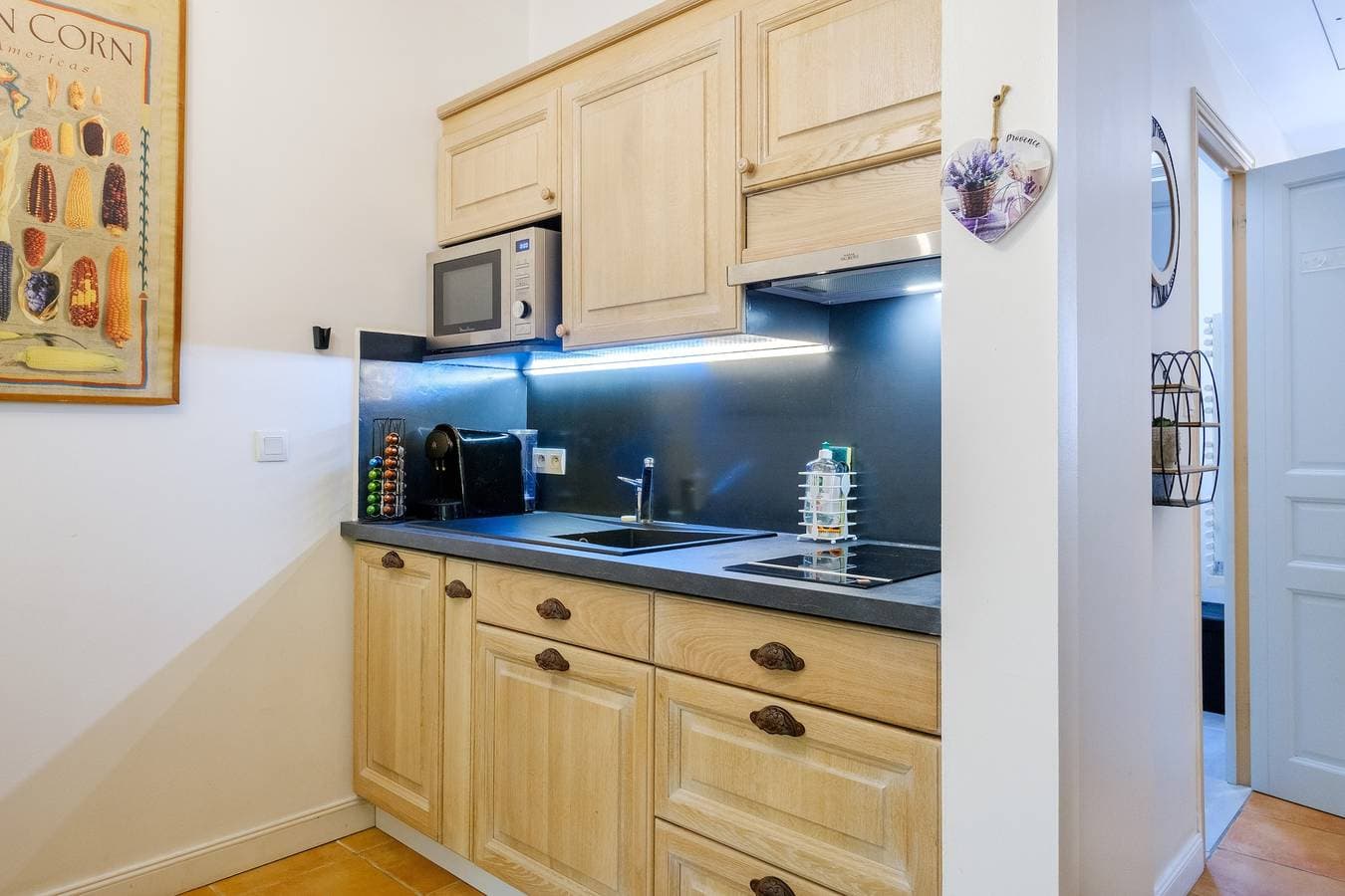 Foto 7 von 18: Studio-Apartment 'Domaine De Fayence' mit Gemeinschaftspool, WLAN und Klimaanlage