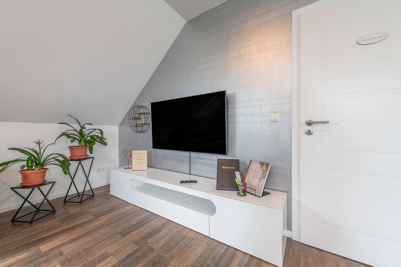 Foto 8 von 30: Ferienhaus 'Kronseeliebe' mit privater Terrasse, Garten und WLAN