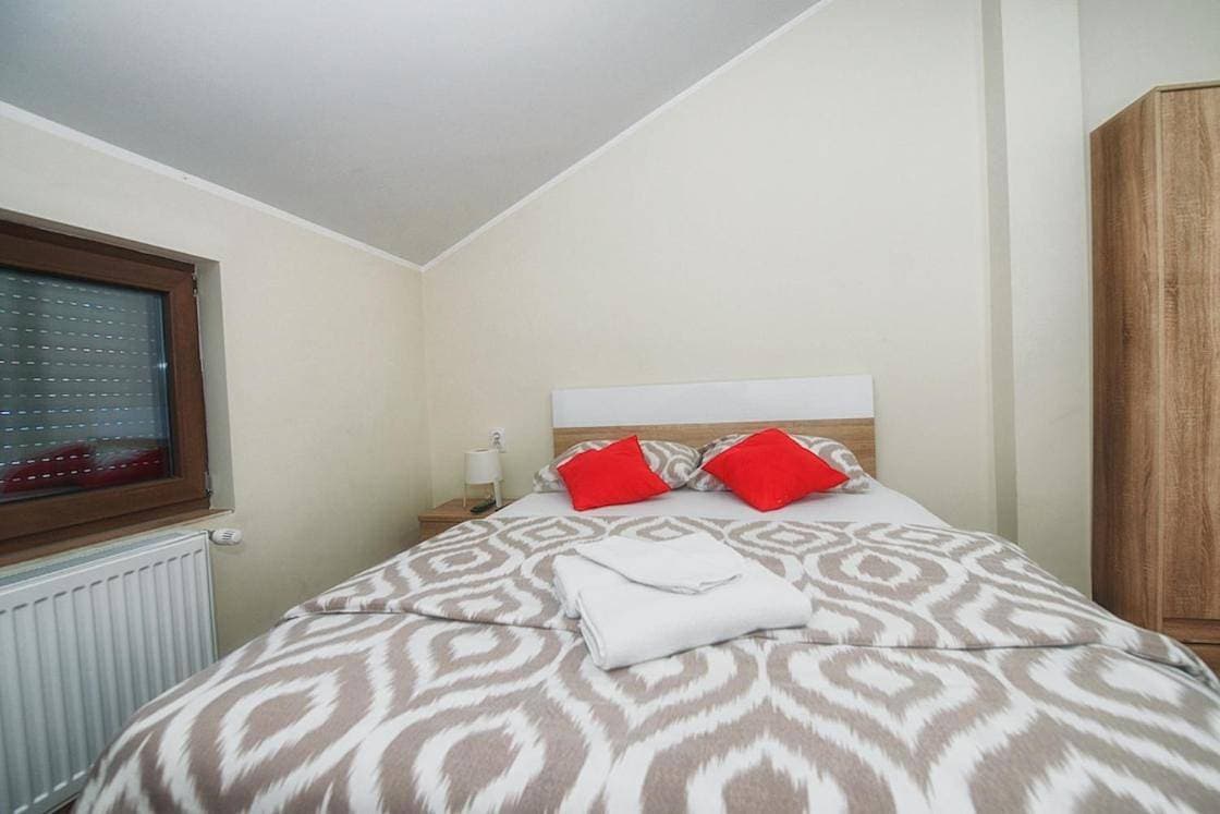 Foto 4 von 28: Deluxe Double Room with Extra Bed