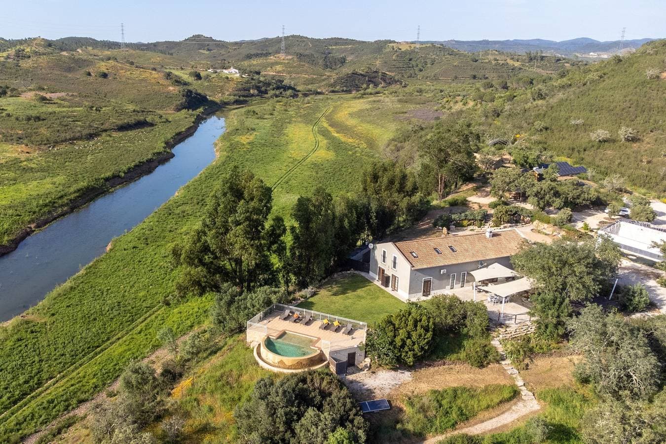 Foto 3 von 41: Villa für 10 Personen mit Garten
