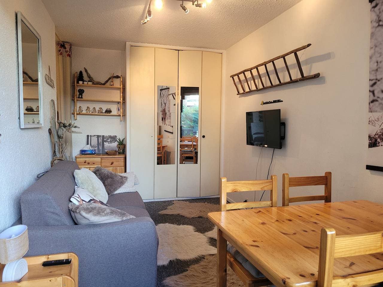 Foto 2 von 12: Gemütliches Studio für 4 Pers mit Balkon in Pra-Loup 1500