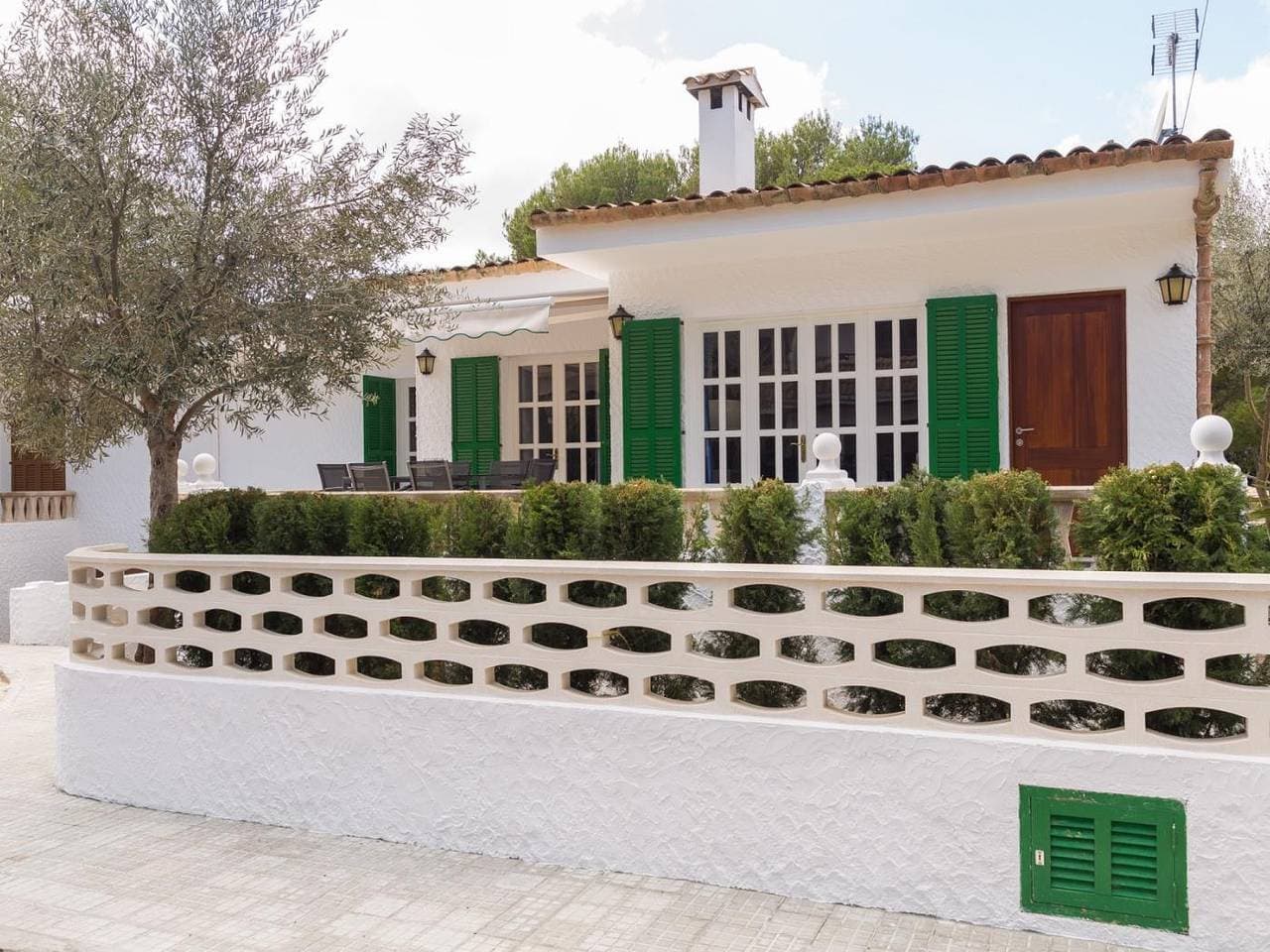 Foto 2 von 26: Verdera - Gemütliches Chalet in Playas de Muro, 100 Meter vom Strand entfernt